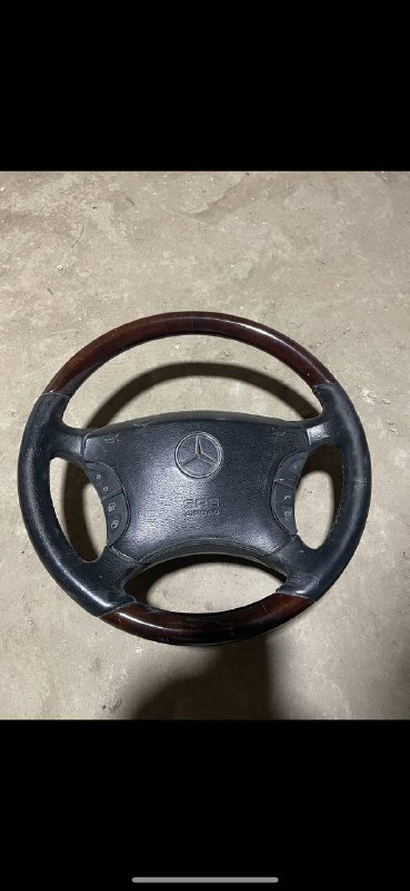 Руль Mercedes Benz
