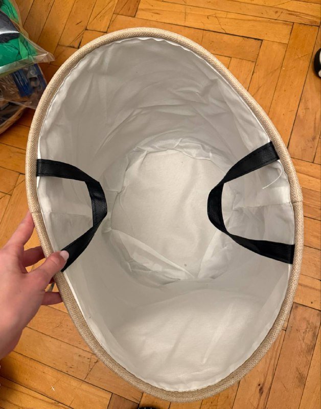 Корзина для белья и органайзеры для шкафа