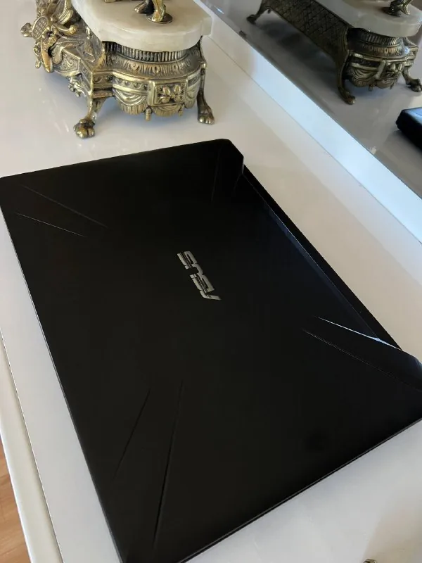 ASUS TUF Gaming 7