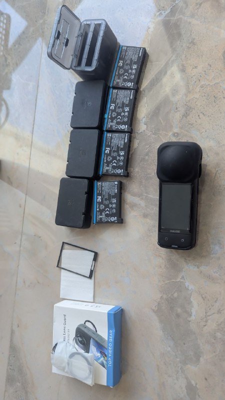 Допы к камере insta 360x4, батареи, зарядка, защитное стекло, линзы