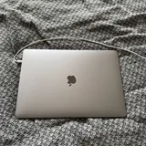 MacBook Pro 1