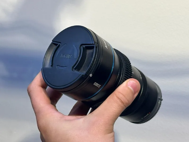 Sirui 24mm T2.8 1.33x анаморфотный объектив Sony E 1
