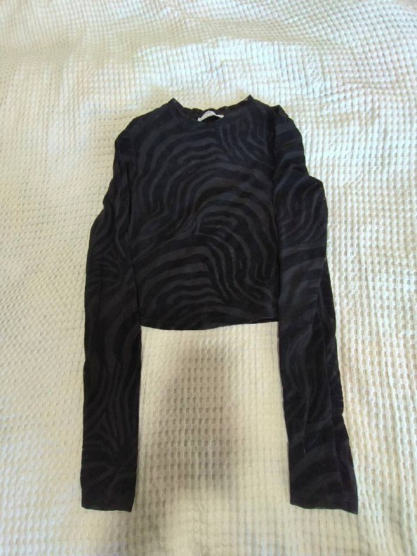 Кофточка Bershka с принтом зебры, размер M