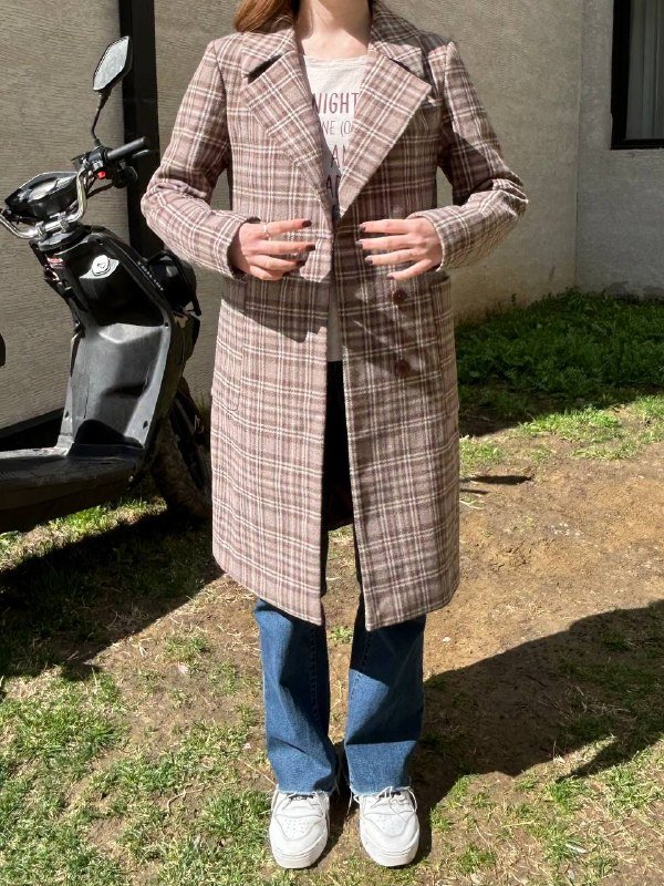 Пальто женское в классическую клетку 42 размер