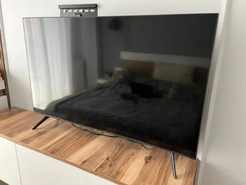 Телевизор Samsung Smart TV UE43AU7100UXCE 43”