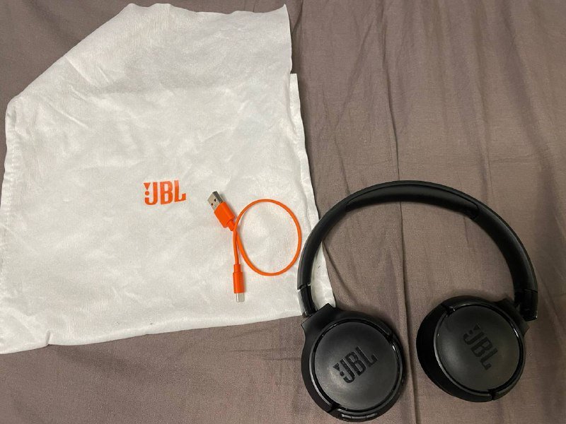 Беспроводные наушники JBL t520