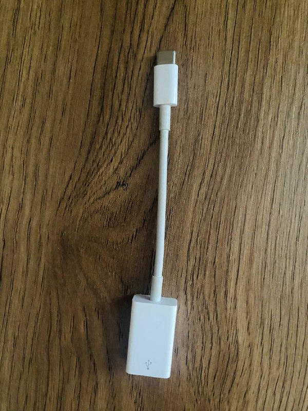 Оригинальный адаптер Apple USB-C to USB Adapter