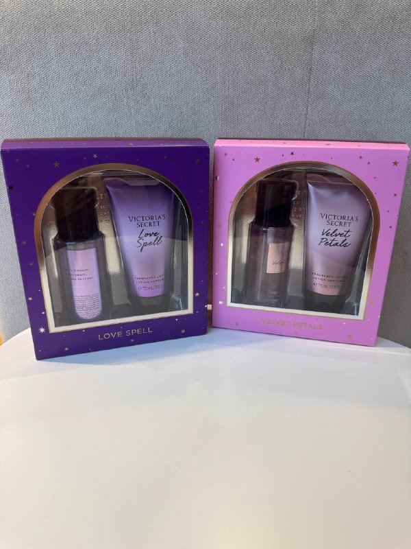 Подарочный набор Victoria's Secret мист и лосьон для тела