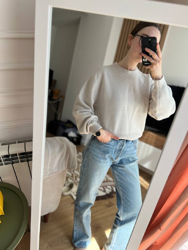 Свитер &Other Stories, Водолазка, Лоферы Fred Perry, Жилетка Sela, Спортивный костюм