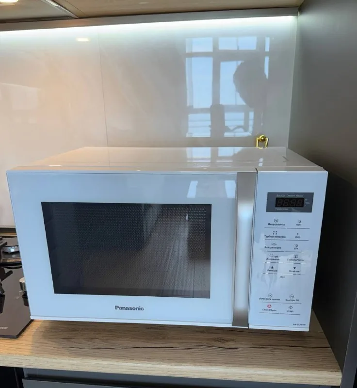 Микроволновка Panasonic 1
