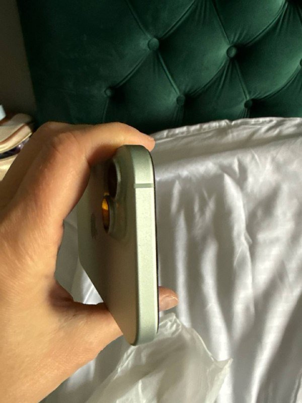 Айфон 15 в идеальном состоянии 7