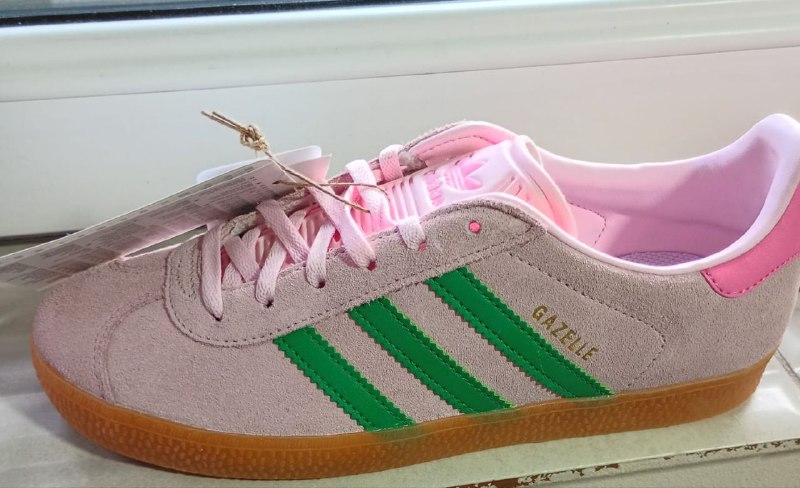 Adidas Gazelle розовые кроссовки, макасины размер 38