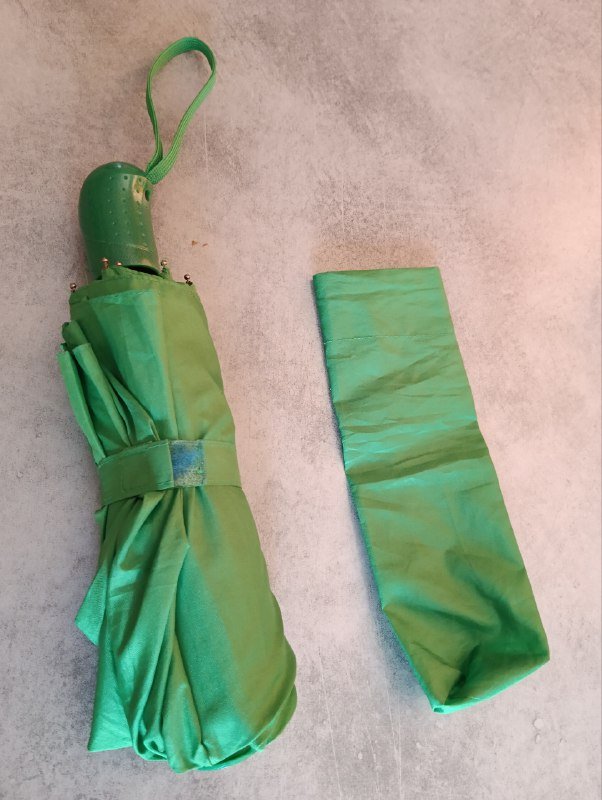 Косметички, адаптеры питания, кабели, зонтик, сумка, рюкзак, щетка и средство для обуви 7