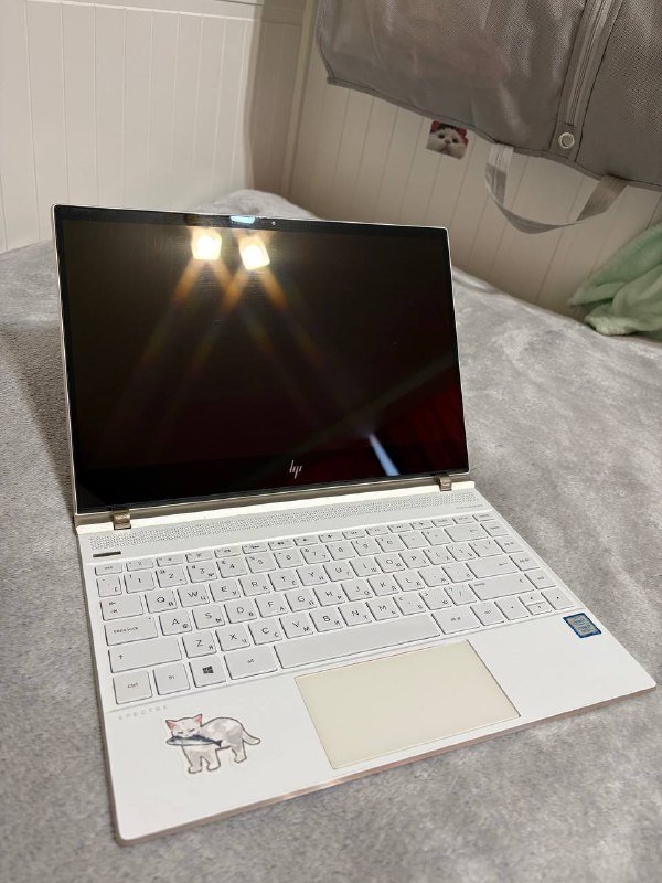Ноутбук HP Spectre 13” Intel Core i7-8550U 16 ГБ RAM 512 ГБ SSD