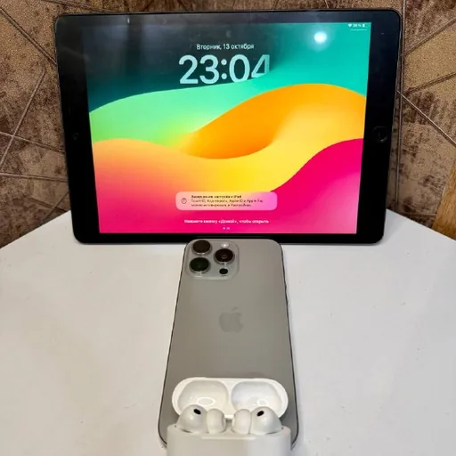 Ipad 9, iPhone 16 Pro Max, AirPods Pro 3