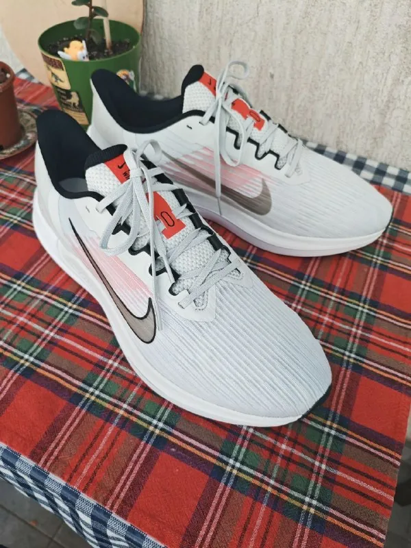 Мужские беговые кроссовки Nike Winflo 9 1