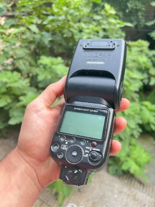 Nikon SB-900 вспышка 1