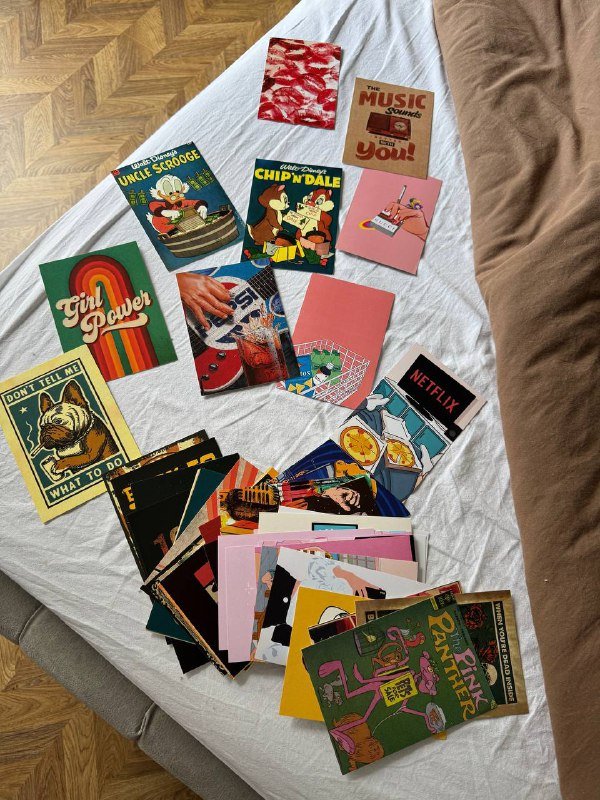 Разные постеры около 70 шт