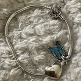 Браслет Pandora с 2 шармами 1