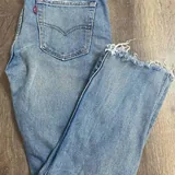 Женские джинсы Levi’s 2