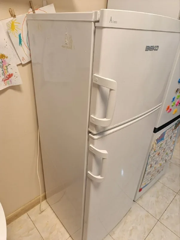 Холодильник Beko 1