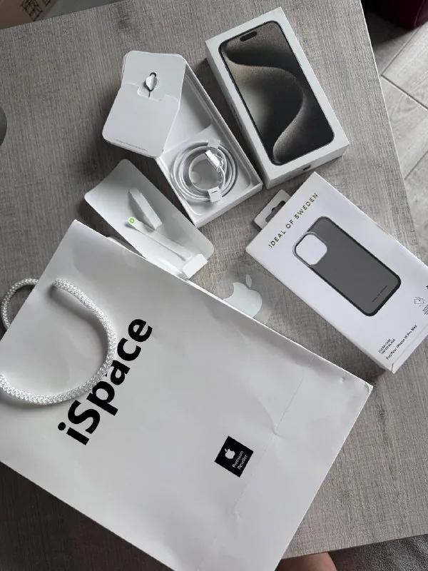 iPhone 15 Pro Max 512GB 1
