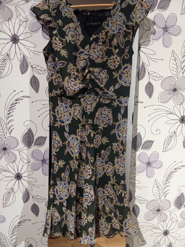 Платье Zara, размер s