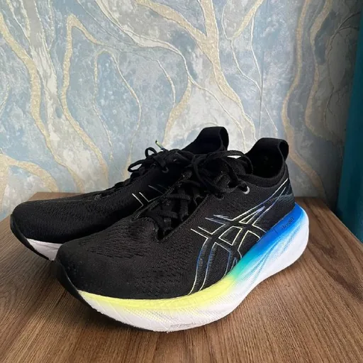 Беговые кроссовки ASICS Gel Nimbus 25