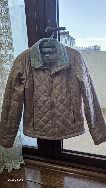 Женская куртка Columbia размер М