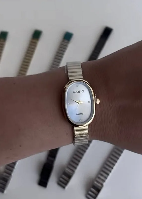 Часы Casio