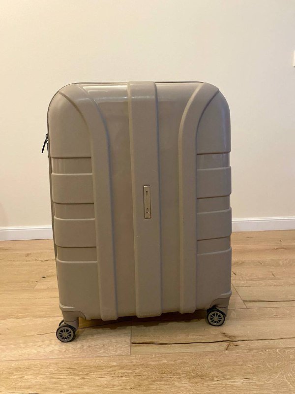 чемодан размер L