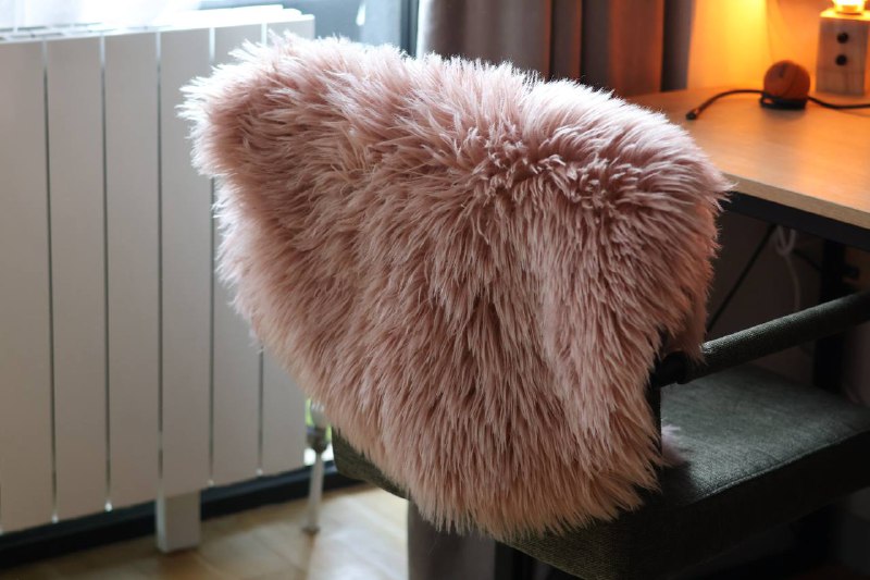 Накидка Jysk Faux lambskin 60x90 белая и розовая