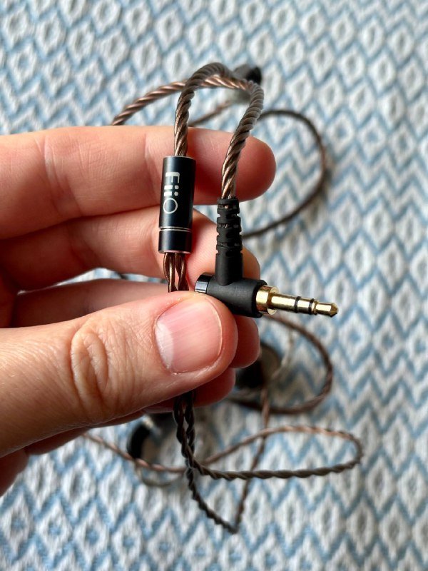 Наушники Fiio FH1s 3