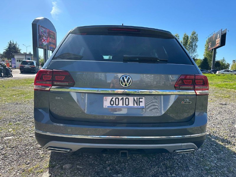 Volkswagen Atlas SEL 4