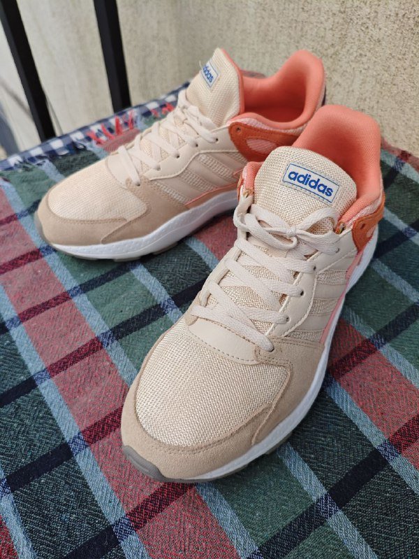 беговые кроссовки Adidas Originals Crazy Chaos Linen Cloudfoam Running 1