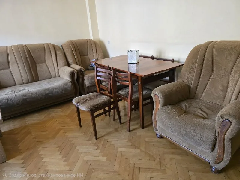 Սեղան 6 աթոռով, բազմոց, 4 բազկաթոռ