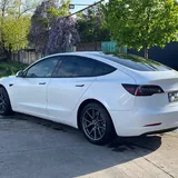 Tesla Model 3 1