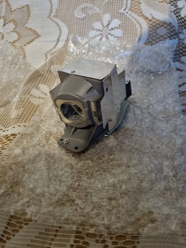 Проектор BENQ W1080ST+ короткофокусный полный комплект 10