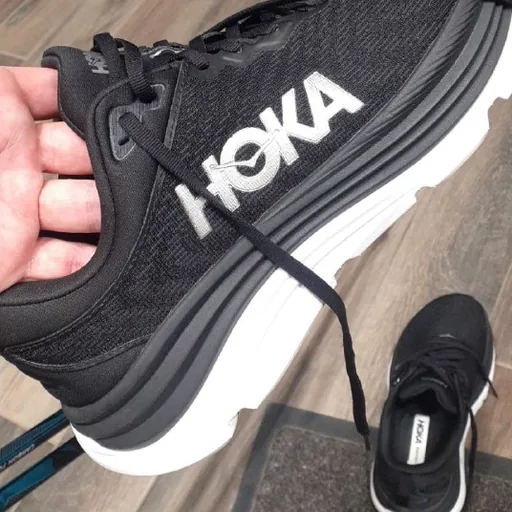 HOKA Gravita 5