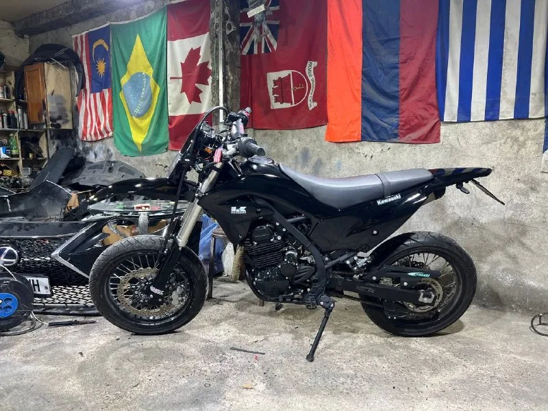 Мотоцикл Kawasaki KLX230SM 2023 года 1