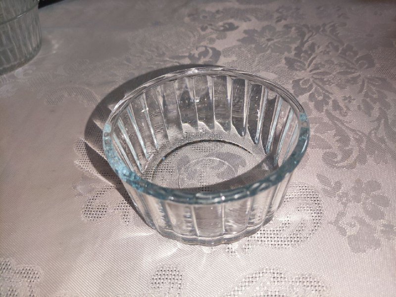 Стаканы, салатницы, икорница, рюмки, кружки, чашки, чайные пары 2