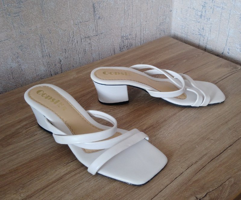 Босоножки женские светло-бежевые размер 37