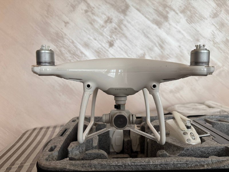Dji phantom 4 дрон с аксессуарами 2