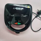 Компактная сэндвичница-тостер Arshia SM145-2585 1