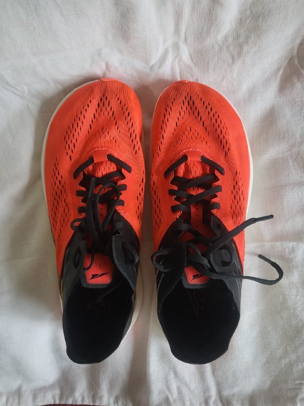 Женские кроссовки Altra Women's Vanish Carbon, размер 39 3