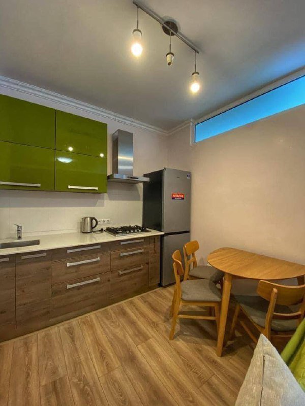 Сдам квартиру с отдельной спальней на новом бульваре 2