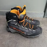 La Sportiva горные ботинки 1