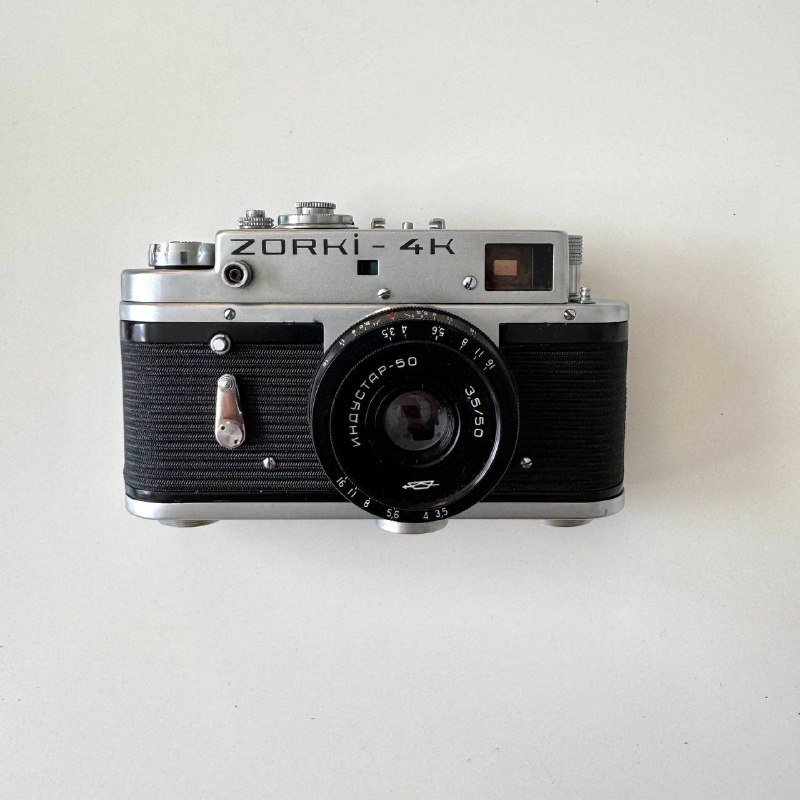 Винтажный фотоаппарат Зоркий-4К, пленки, книги в подарок