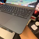 MacBook Air M2 8/256GB 4