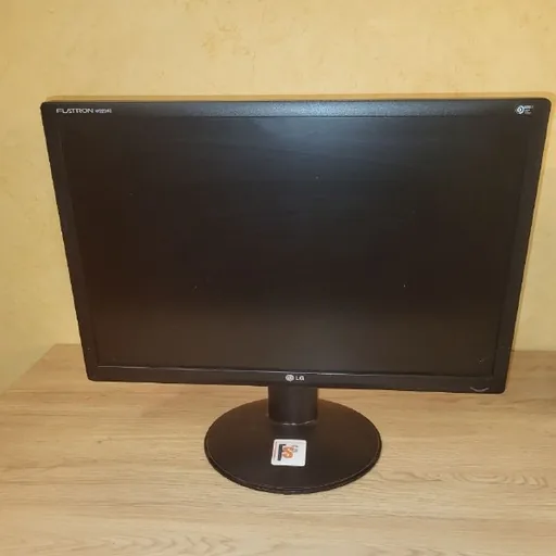 Монитор LG Flatron W2234S